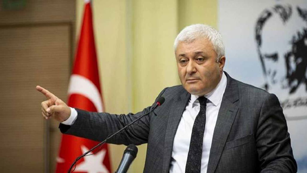 Tuncay Özkan