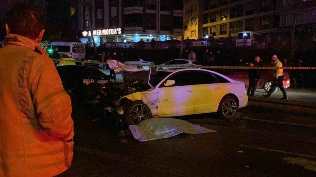esenler’de zincirleme trafik kazası 1 Ölü, 9 yaralı