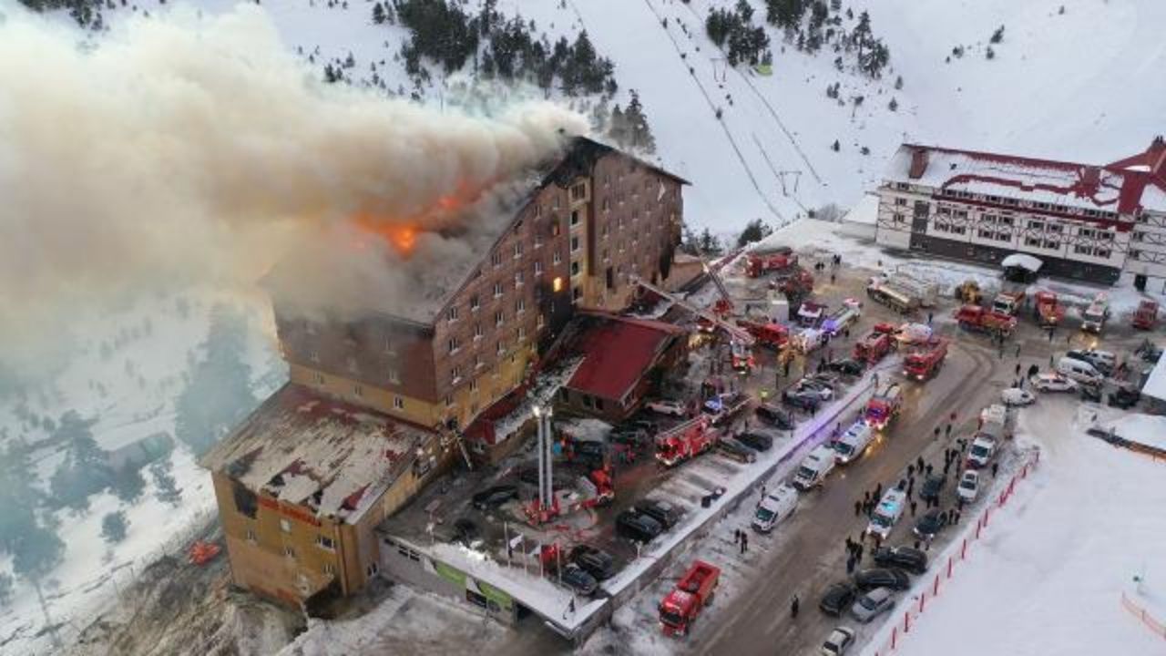 Kartalkaya Kayak Merkezi'nde Otel Yangını 10 Ölü, 32 Yaralı