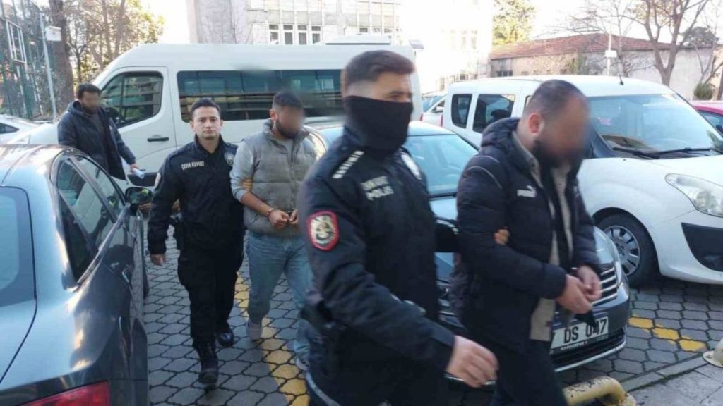 samsun’da 3 ayrı uyuşturucu operasyonu 7 kişi adliyeye sevk edildi