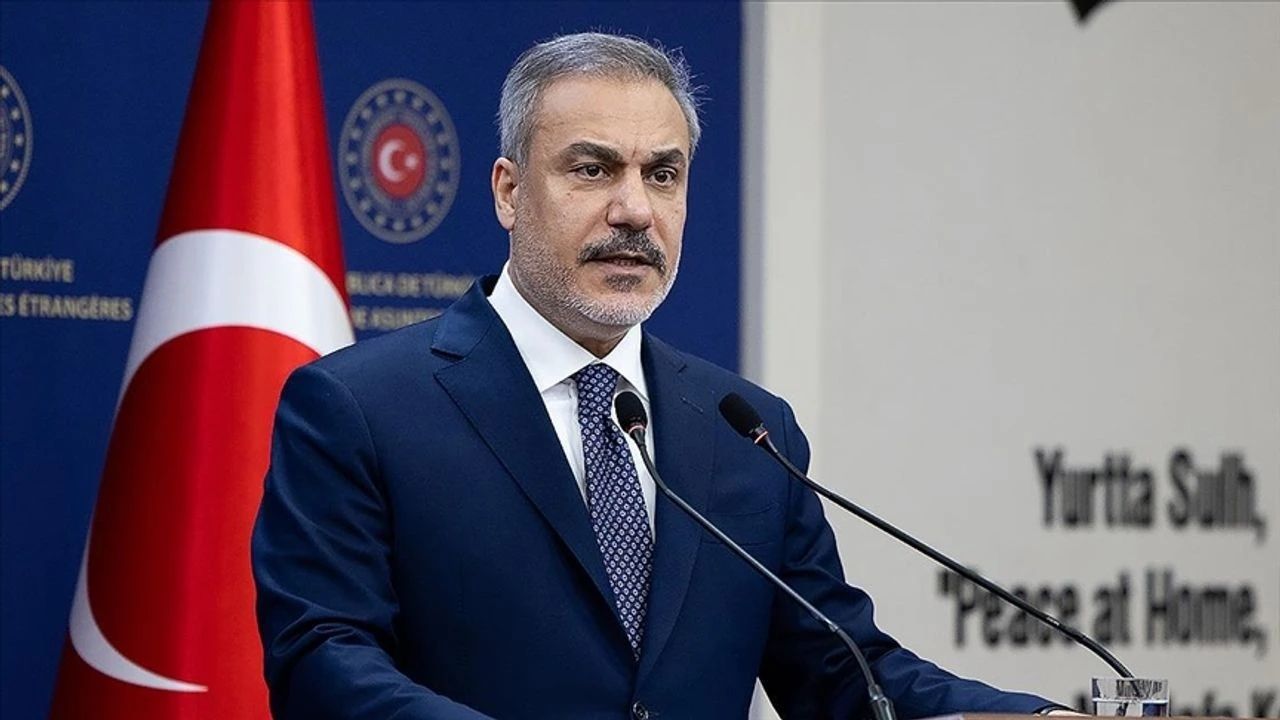 15 filistinli esir türkiye’ye ulaştı dışişleri bakanı hakan fidan’dan açıklama