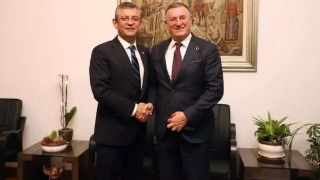 Özgür Özel'den 'lütfü savaş' itirafı Özür diledi