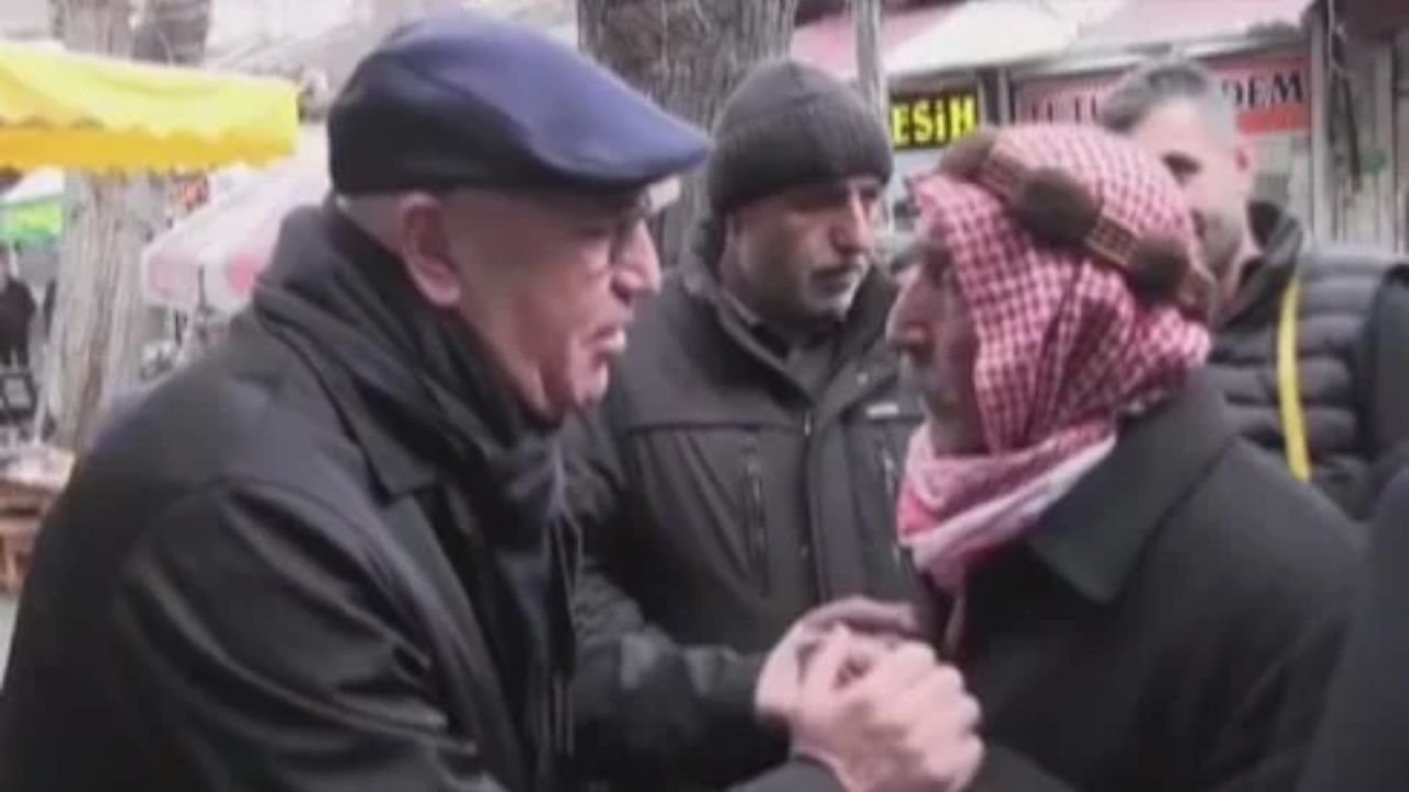 Şanlıurfalı vatandaşın İsteği chp'li vekili Şaşırttı tokat atamam!