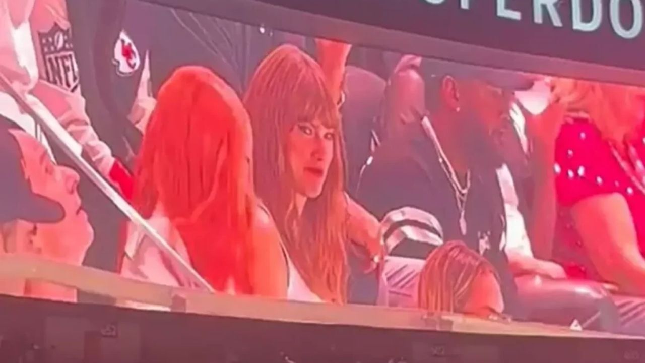 Taylor Swift, Süper Kupa Maçında Yuhalanınca Şaşkına Döndü