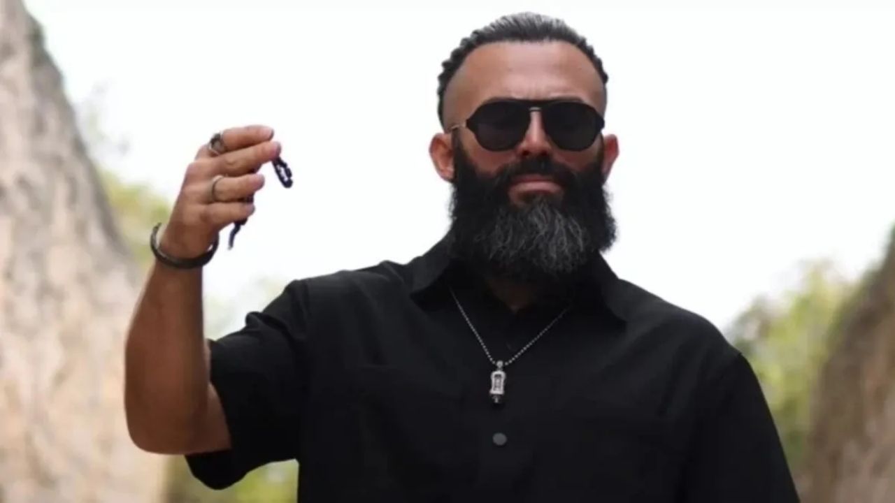 turabi'nin yasaklı Şarkısıyla anlamlı bir dönüşüm yaşadı