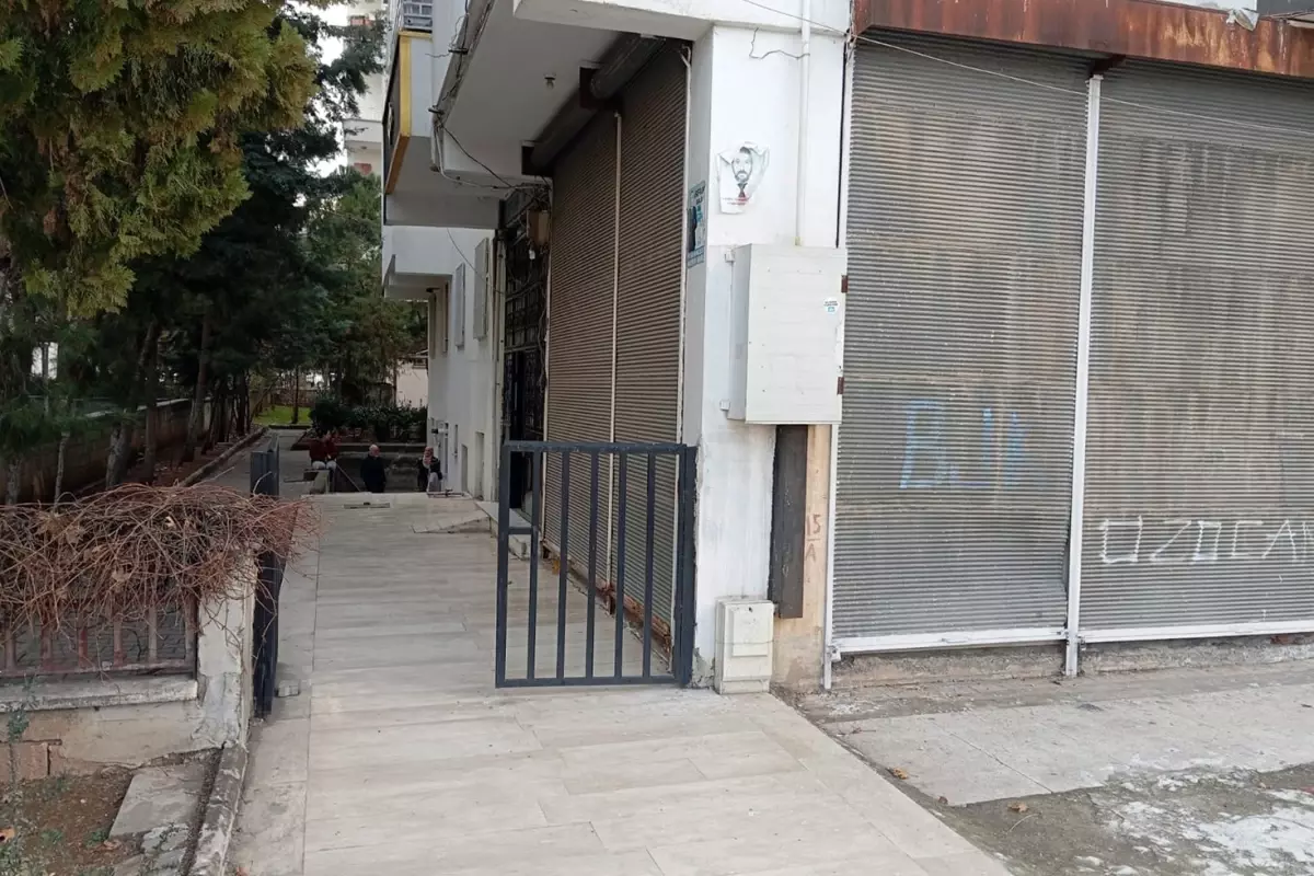 diyarbakir da iki cocuk annesi kadin intihar etti 18352842 4224 amp.jpg