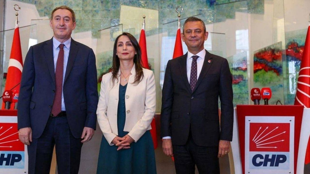 DEA Parti temsilcileri CHP'yi ziyaret etti Barış için güç birleştirelim!