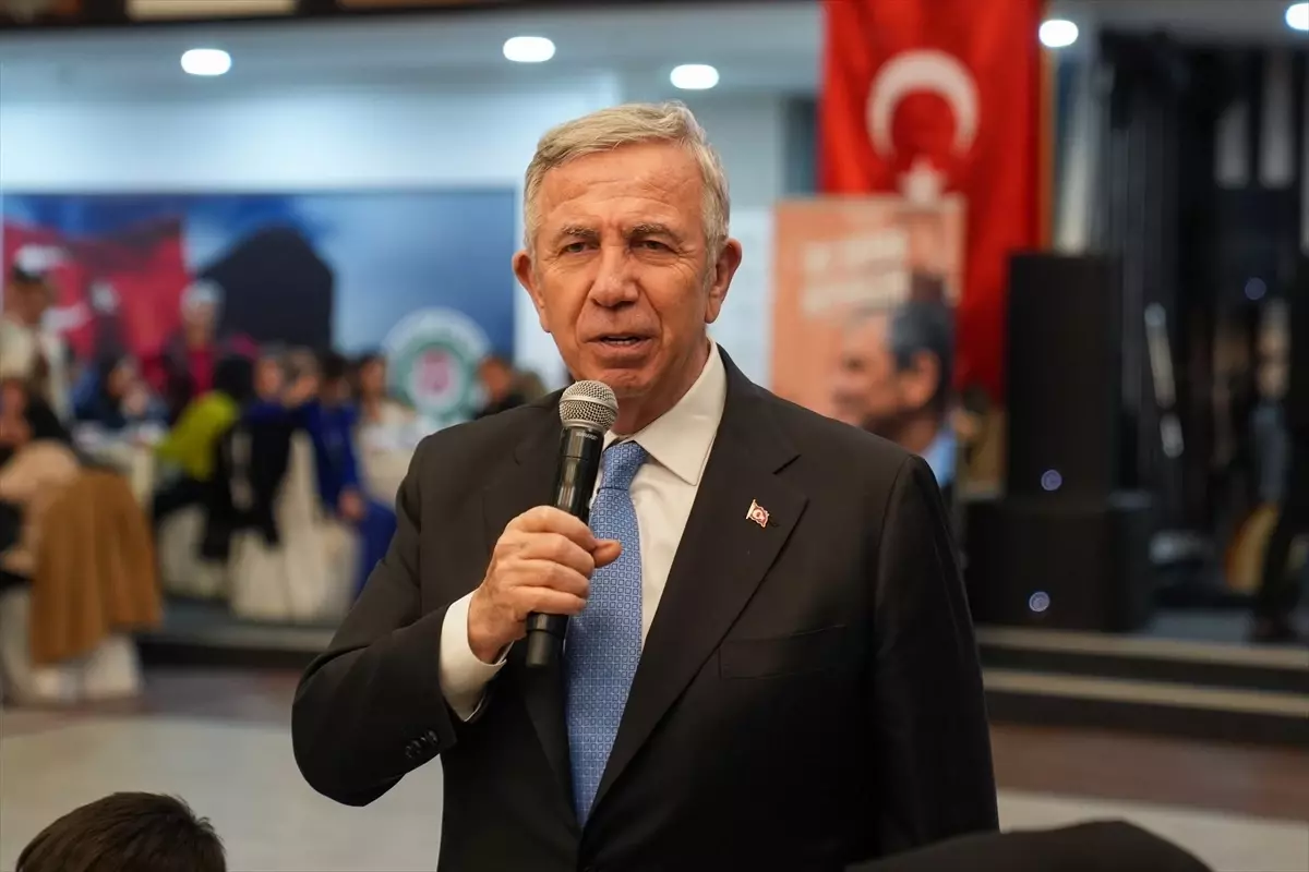 adnan-beker-transferi-chp-yi-alt-ust-etti-mansur-18428567_8822_amp.jpg