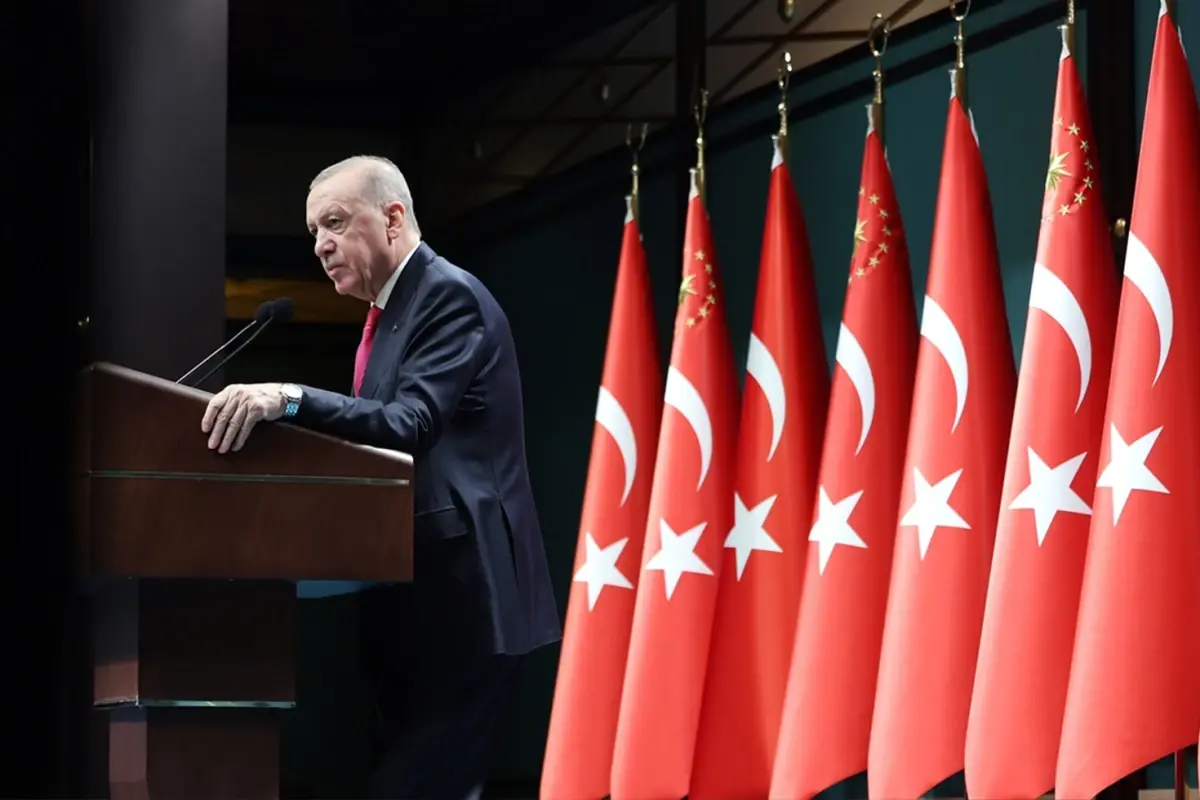 cumhurbaskani-erdogan-dan-mansur-yavas-a-pamuk-18471249_1005_amp.jpg