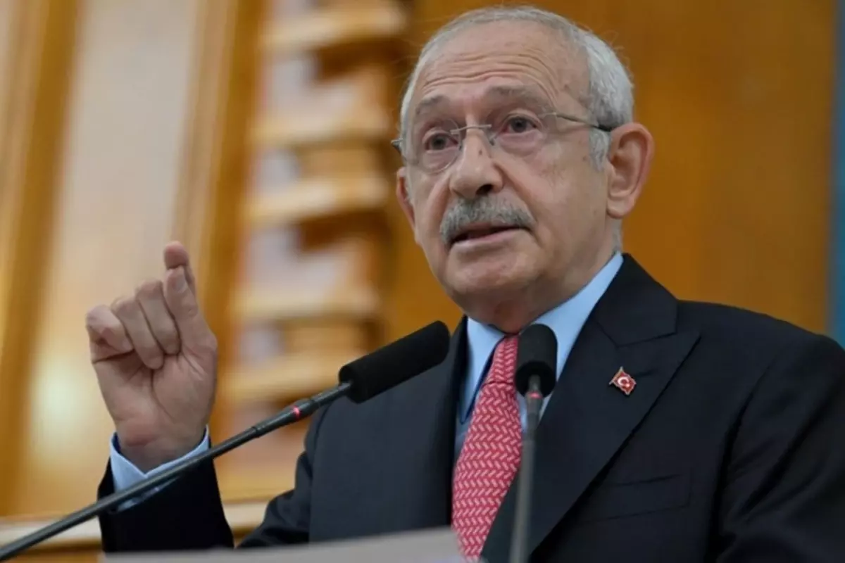kilicdaroglu-ndan-chp-nin-olaganustu-kurultay-18465994_652_amp.jpg