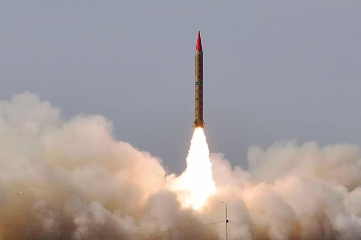 yemen-deki-husilerden-israil-e-balistik-fuze-18458686_1200_amp.jpg