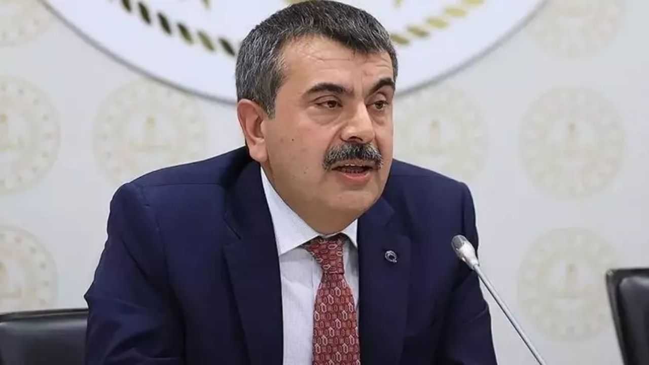 Bakan Tekin'den zorunlu eğitim süresiyle ilgili çarpıcı yanıt
