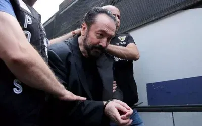 Adnan Oktar davasında beraat ve uzun hapis cezaları verildi