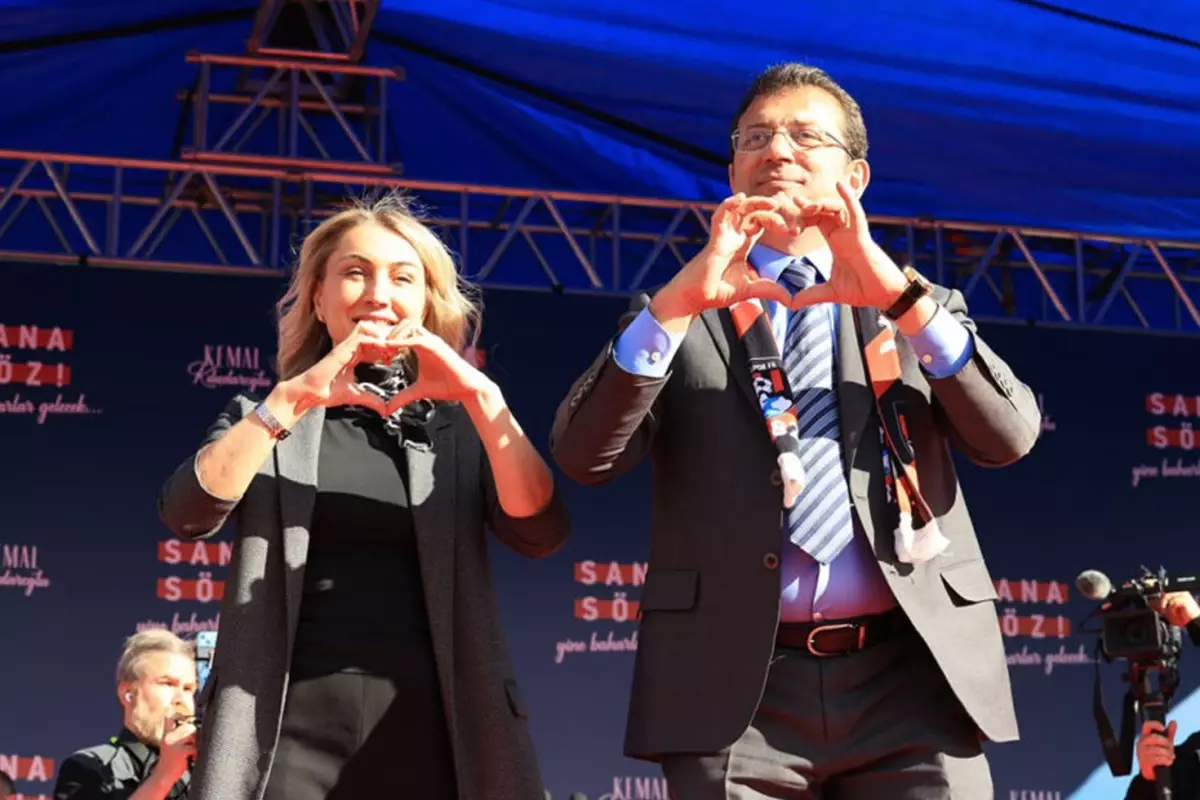 dilek-imamoglu-ndan-siyasete-girecek-misiniz-18496833_127_amp.jpg