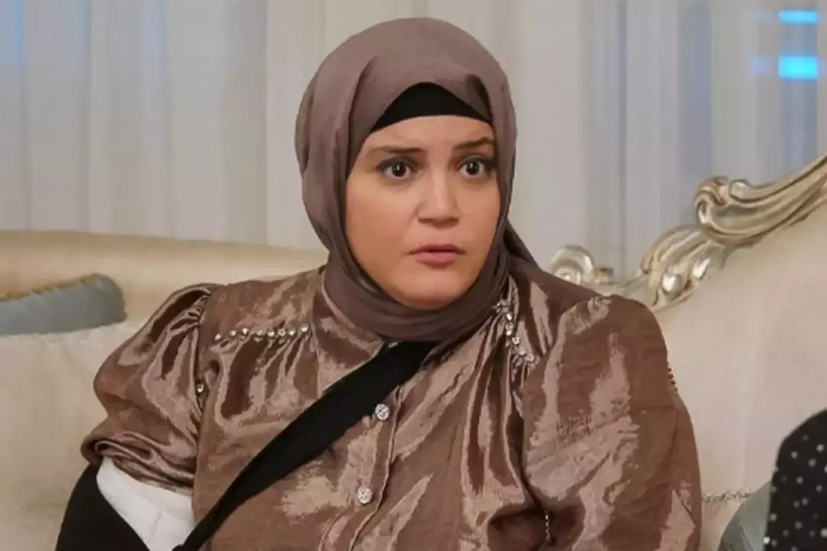 kizilcik-serbeti-nin-nilay-i-feyza-civelek-e-18506606_4255_amp.jpg