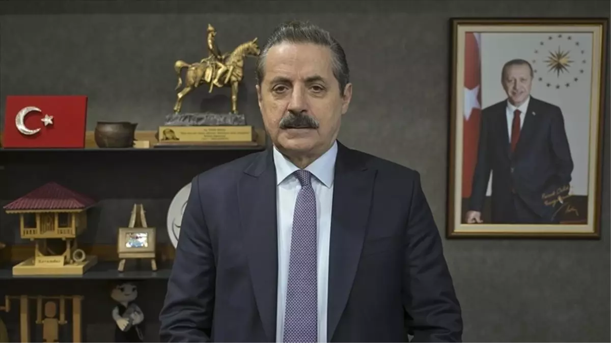 bakan-faruk-celik-uludag-daki-zirvede-tarimin-18661136_5143_amp.jpg