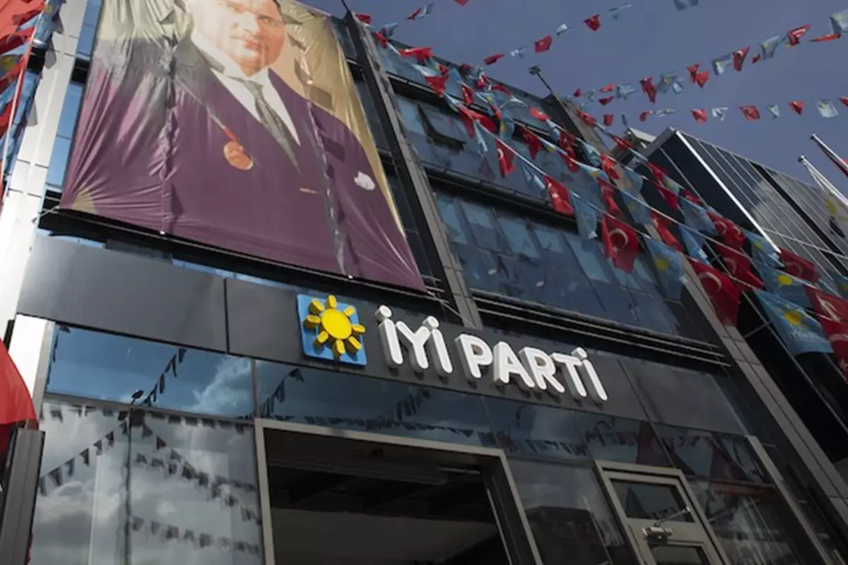 cihan-pacaci-iyi-parti-nin-tbmm-baskan-adayi-oldu-18682039_9845_amp.jpg