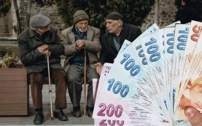 Emeklilere Kurban Bayramı ikramiyesi için takvim netleşiyor.