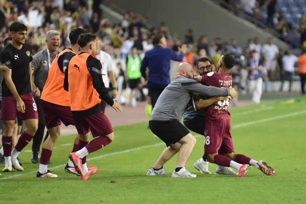 hatayspor-dan-fenerbahce-karsisinda-4-gollu-18672854_2997_amp.jpg