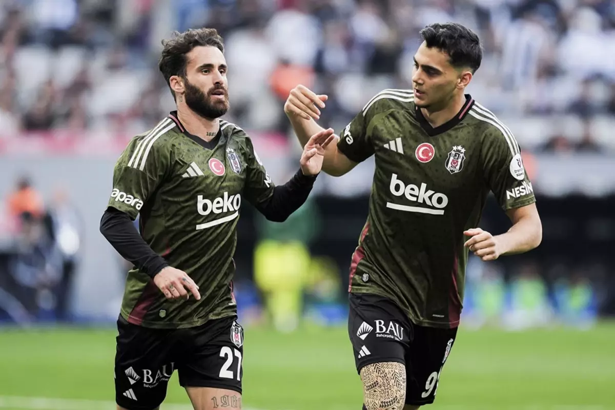 kara-kartal-yildizlariyla-guldu-besiktas-adana-18615752_7621_amp.jpg