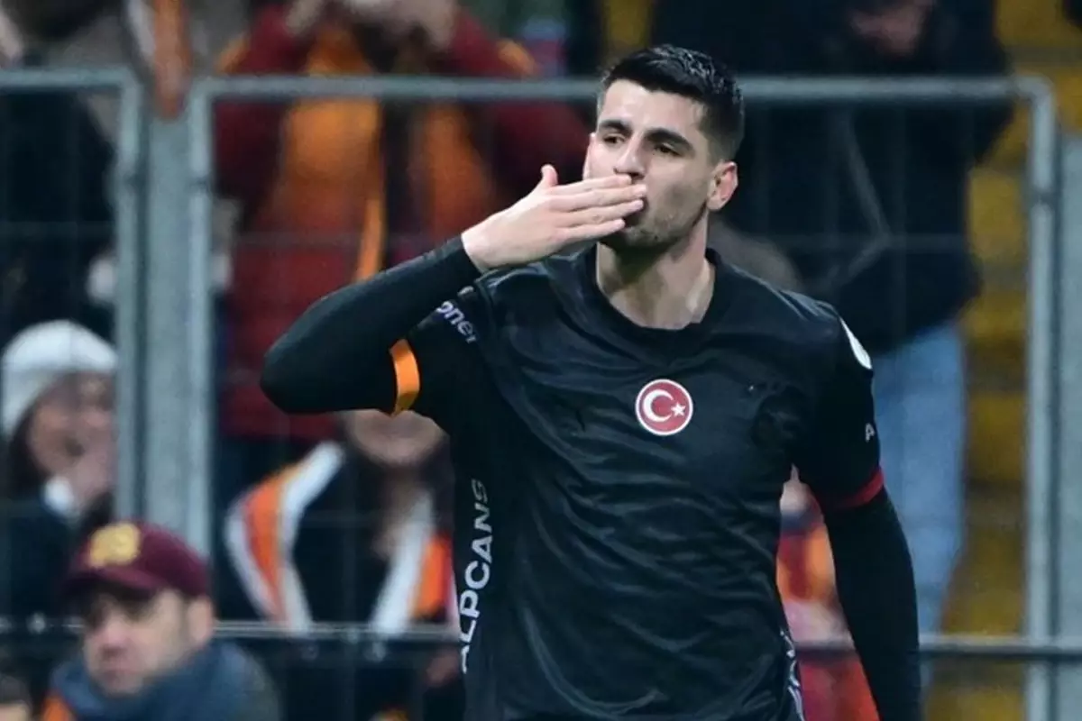 alvaro-morata-gelecekte-oynamayi-istedigi-takimin-18702962_184_amp.jpg