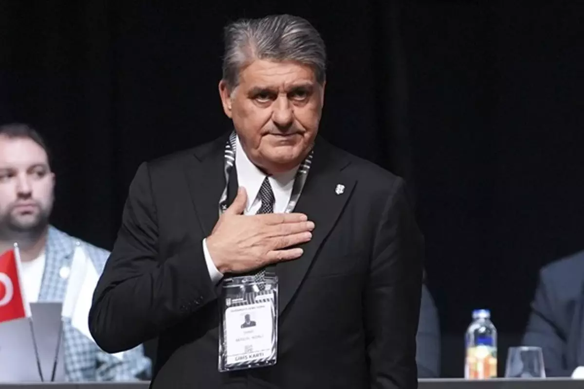 besiktas-ta-olaganustu-genel-kurul-sona-erdi-18776762_3238_amp.jpg
