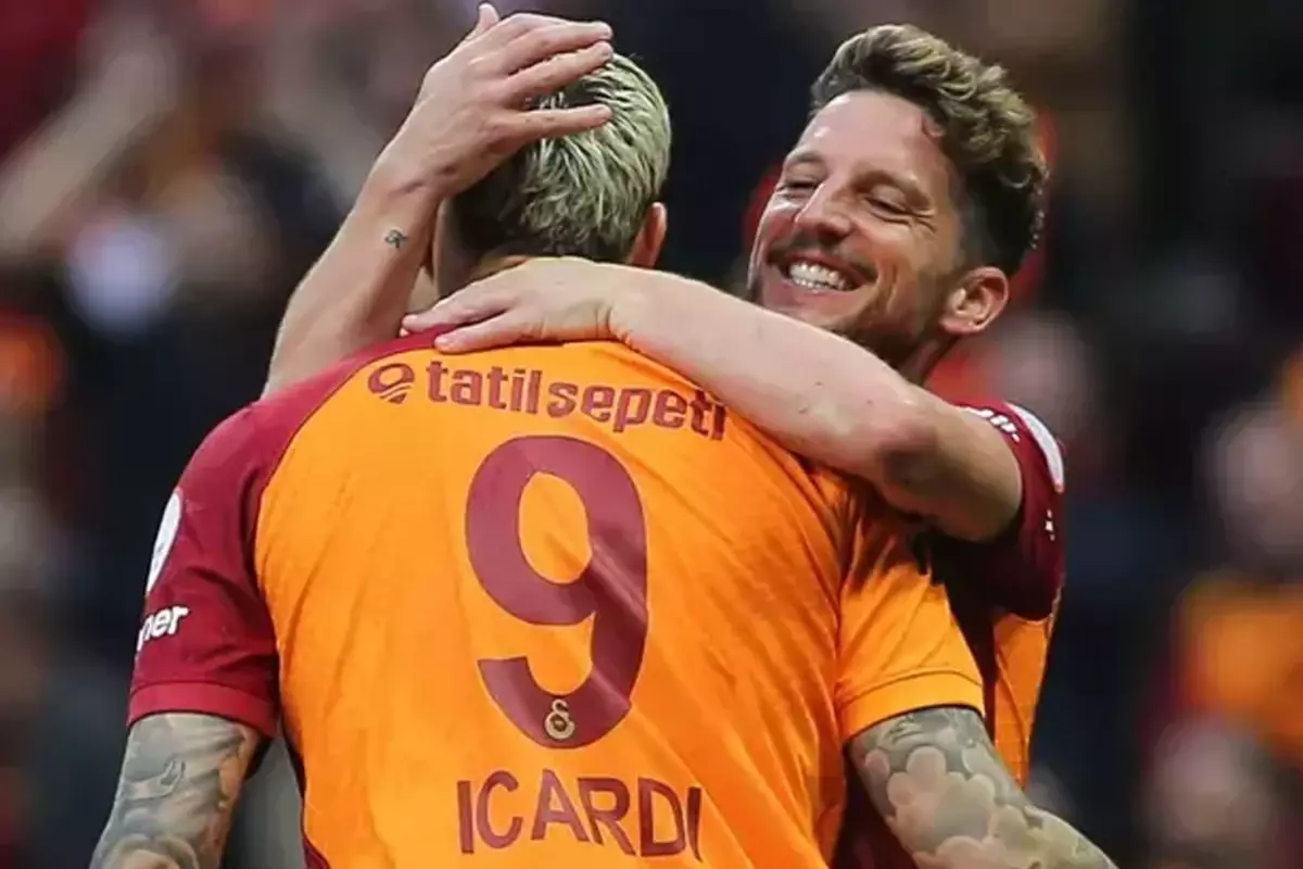 galatasaray-in-yildizi-futbolu-birakti-18777698_6999_amp.jpg