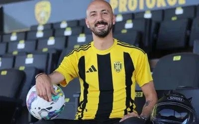 Ahmet İlhan Özek Süper Lig’e sürpriz imza attı