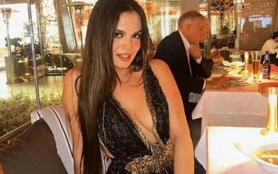 Aslı Bekiroğlu ve sevgilisi Çeşme’de romantik anlar yaşıyor!