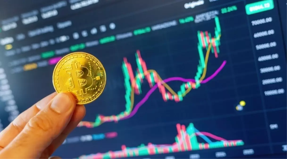 bitcoin-112-bin-dolari-asarak-rekor-kirdi-18833789_2055_amp.jpg