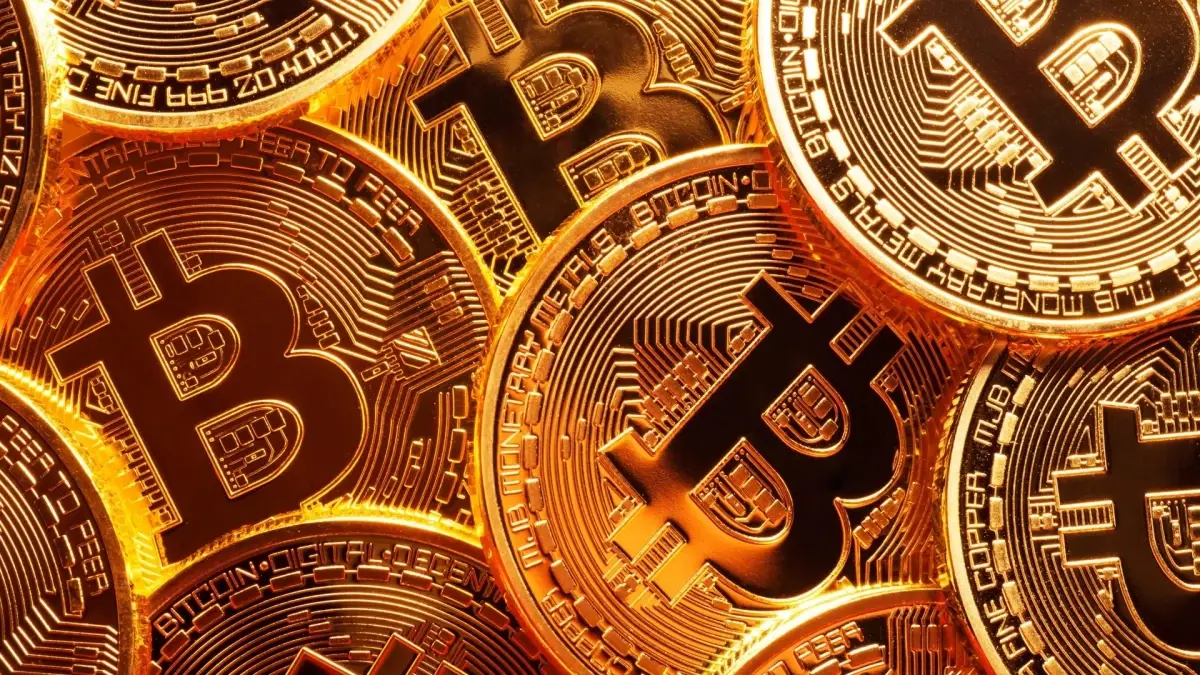 bitcoin-sakinlesirken-kurumsal-yatirimcilarin-etf-18823278_4022_amp.jpg