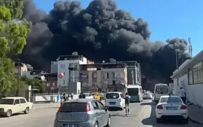 Buca’da biriken çöpler yangına sebep oldu