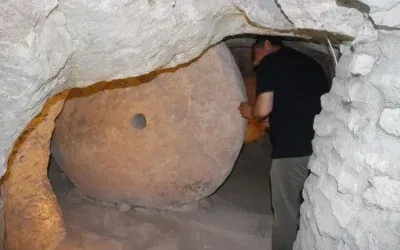 Konağın altında 2 bin yıllık yer altı şehri keşfedildi!