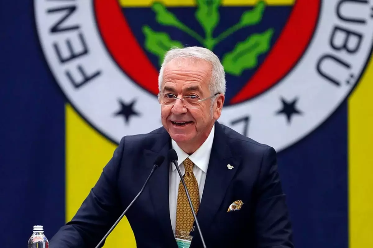 fenerbahce-yonetiminde-istifa-18841563_6415_amp.jpg