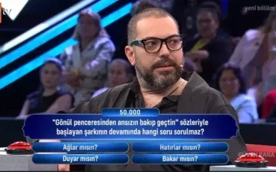 Gönül penceresinden ansızın bakıp geçtin, neden dönüp bir de beni görmüyorsun?