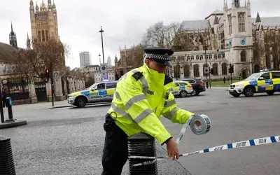 Londra’da bıçaklı saldırı: 2 ölü, 1 yaralı