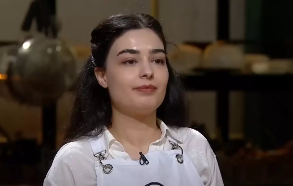 masterchef-berrak-kimdir-kac-yasinda-nereli-18833131_3104_amp.jpg