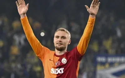 Nelsson’un şapkasındaki yazıyı merak ediyor musunuz?