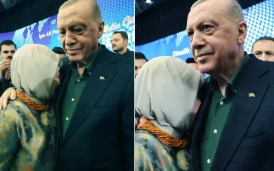Emine Erdoğan, duygusal anında eşinin omzunda gözyaşlarına boğuldu.