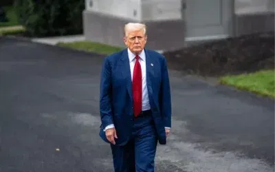 Trump, Ermenistan Başbakanı Paşinyan’ı Beyaz Saray’da konuk etti.