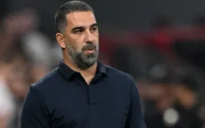 Arda Turan 90’da üzgün – Son Dakika