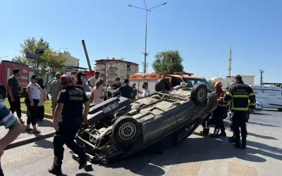 Aydın’da Araç Devrilmesi: 2 Yaralı