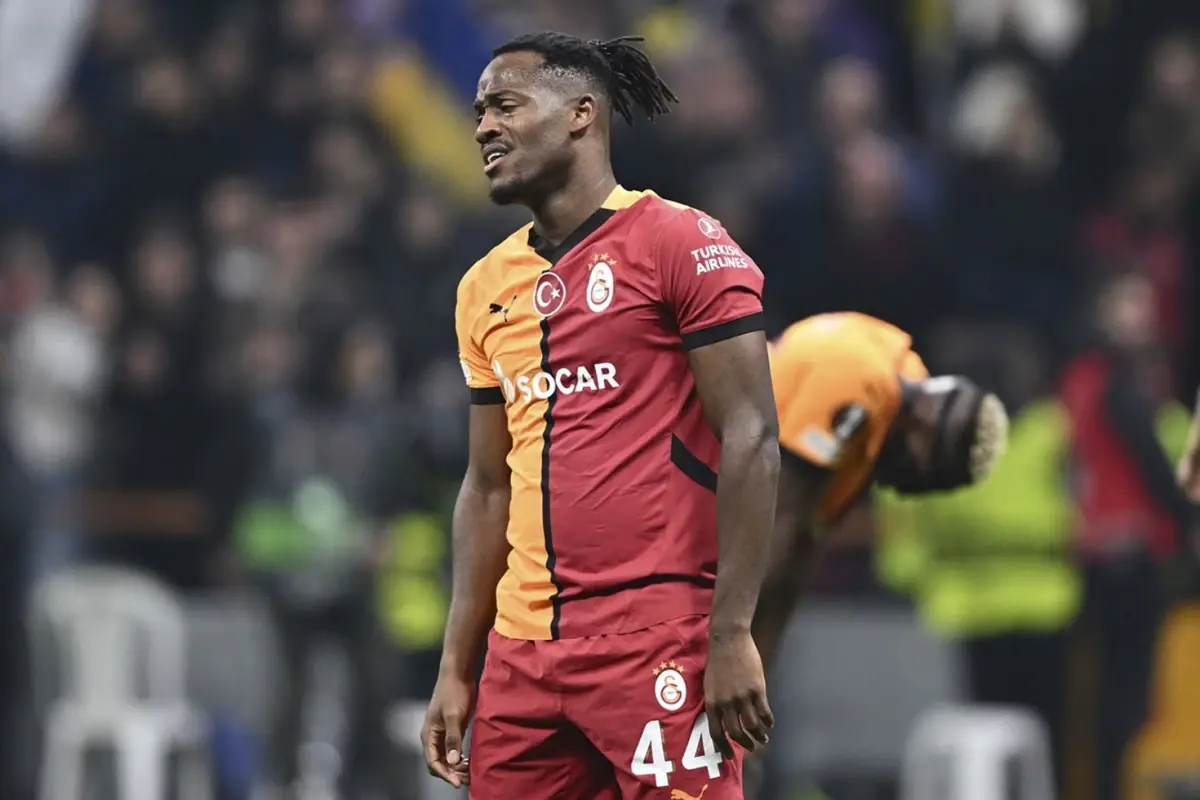 batshuayi-hayatinin-en-kotu-gunlerini-yasiyor-18915309_9494_amp.jpg