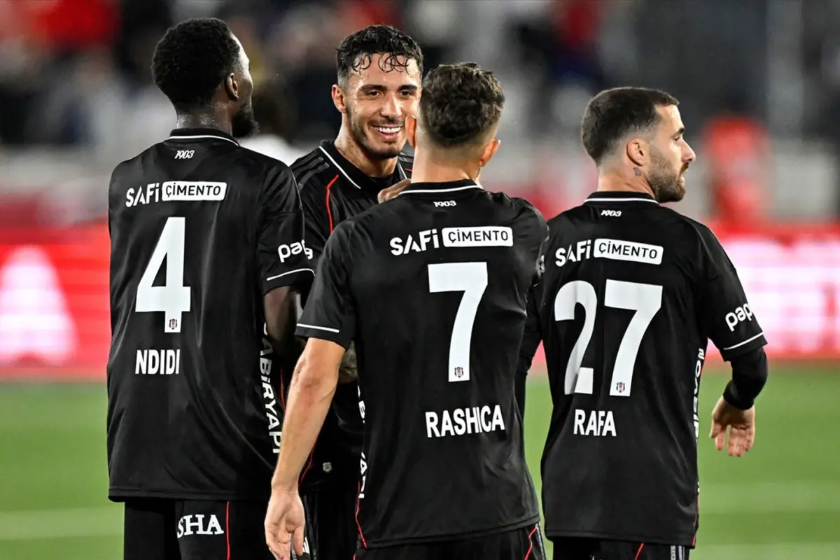 besiktas-isvicre-de-galibiyeti-son-anlarda-18969885_2425_amp.jpg