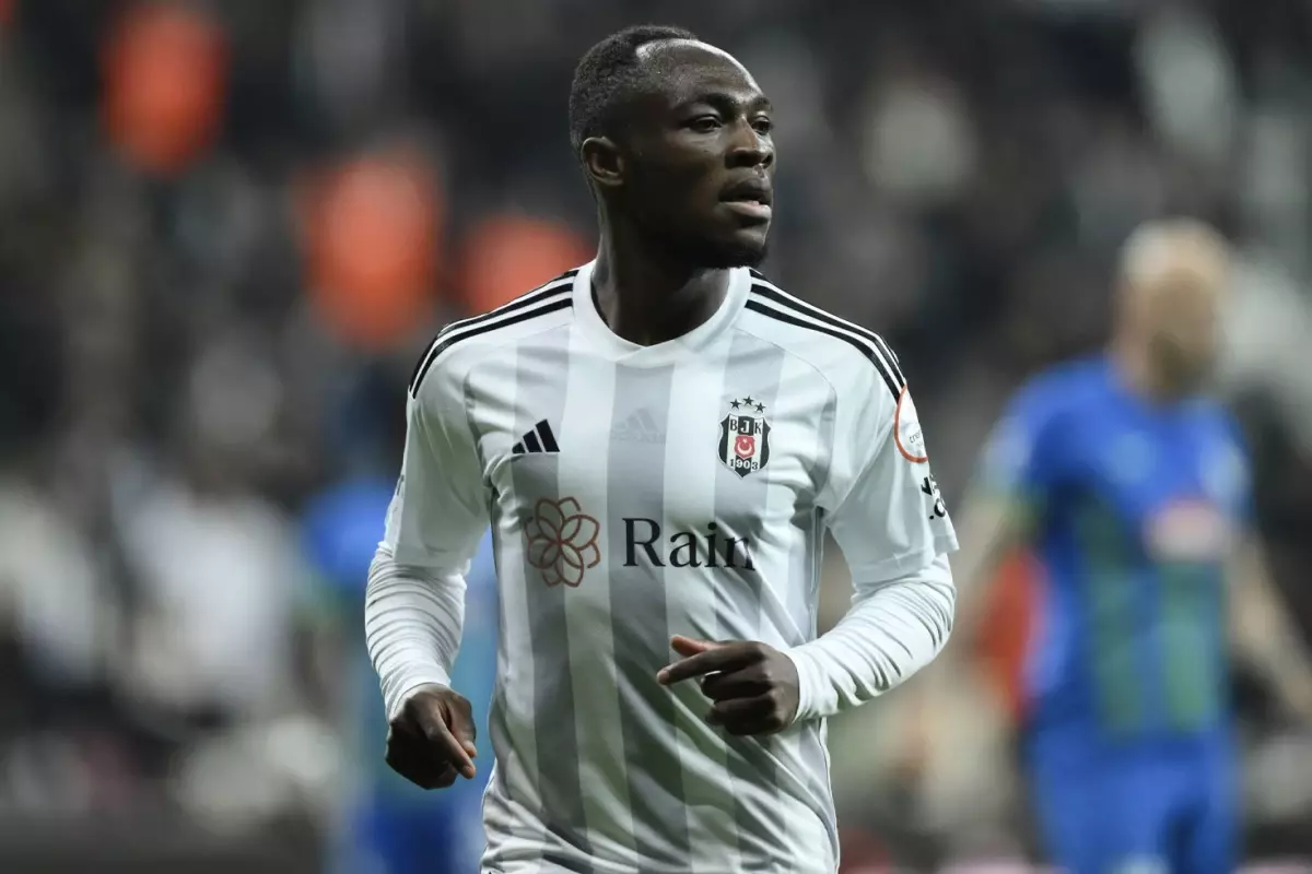 besiktas-tan-ayrilan-muleka-yeni-takimiyla-18940413_2152_amp.jpg