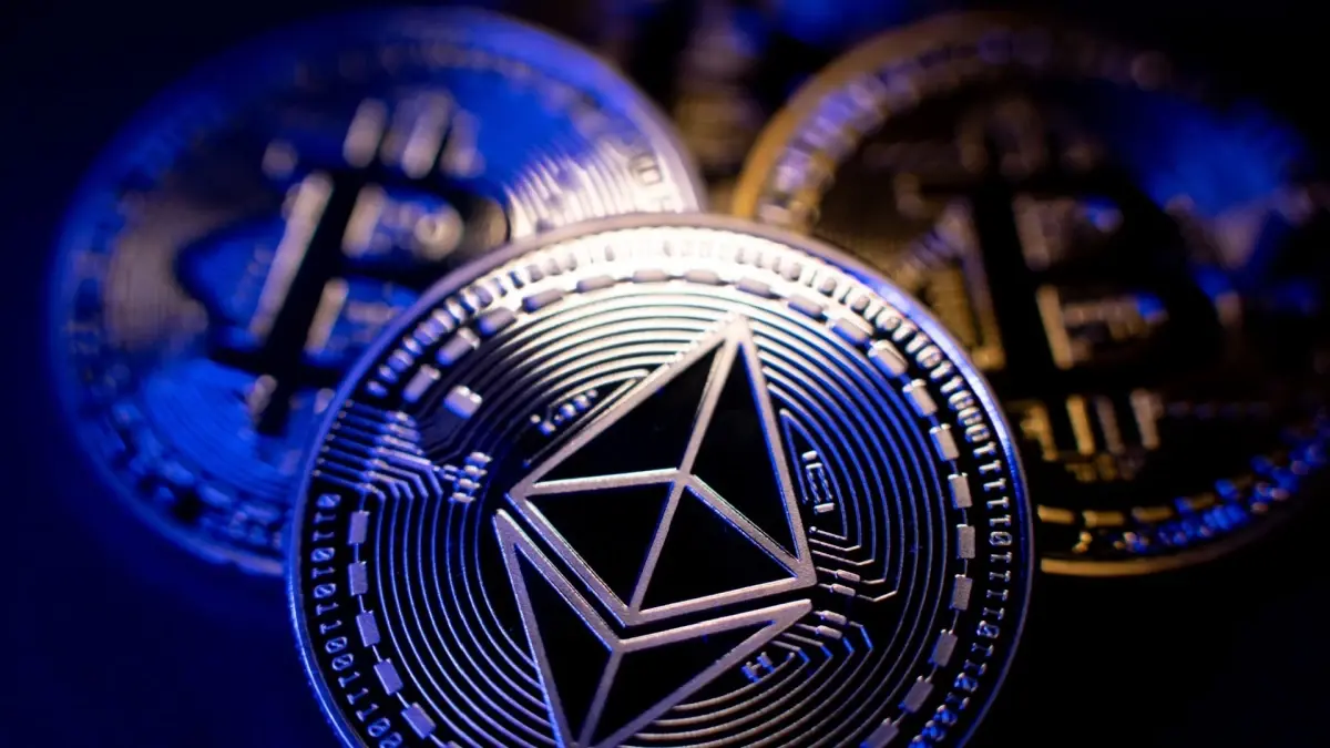 bitcoin-ve-ethereum-fonlari-guclu-toparlanma-18937215_4445_amp.jpg