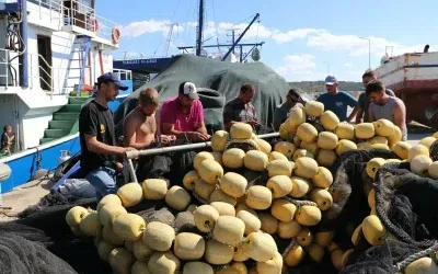 Biga’daki Balıkçılar Av Sezonuna Hazırlanıyor