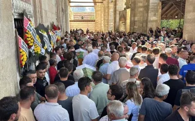 Yenice’de Acı Kaza: 6 Kişi Kaybetti, Evrim Oluçay ve Atakan Yılmazdere Toprağa Verildi