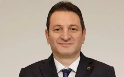 Esat Emanet kimdir? Yaşı ve nereden olduğu hakkında bilgi.