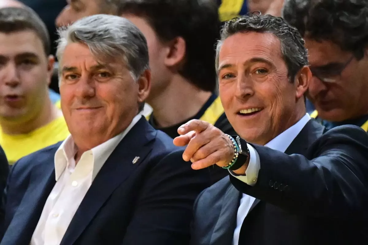 fenerbahce-ve-besiktas-arasinda-tarihi-takas-18937366_5437_amp.jpg
